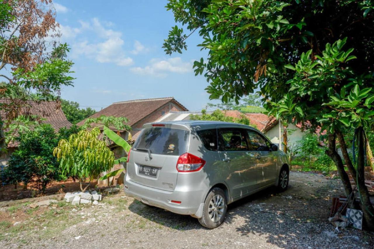 Reddoorz @ Jalan Raya Kaliwungu Selatan Kendal Hotel Екстериор снимка